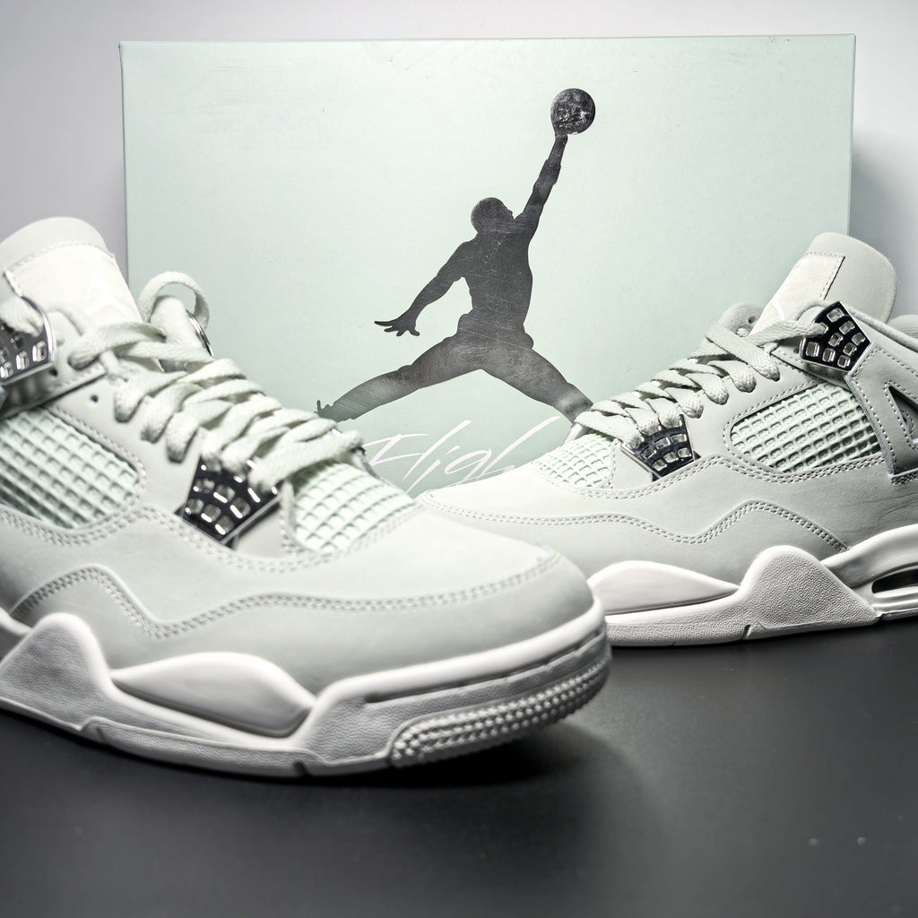 Nike Air Jordan 4 Retro "Seafoam"
