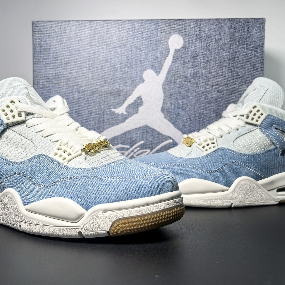 Nike Air Jordan 4 Retro TEX "Denim Worn Blue"