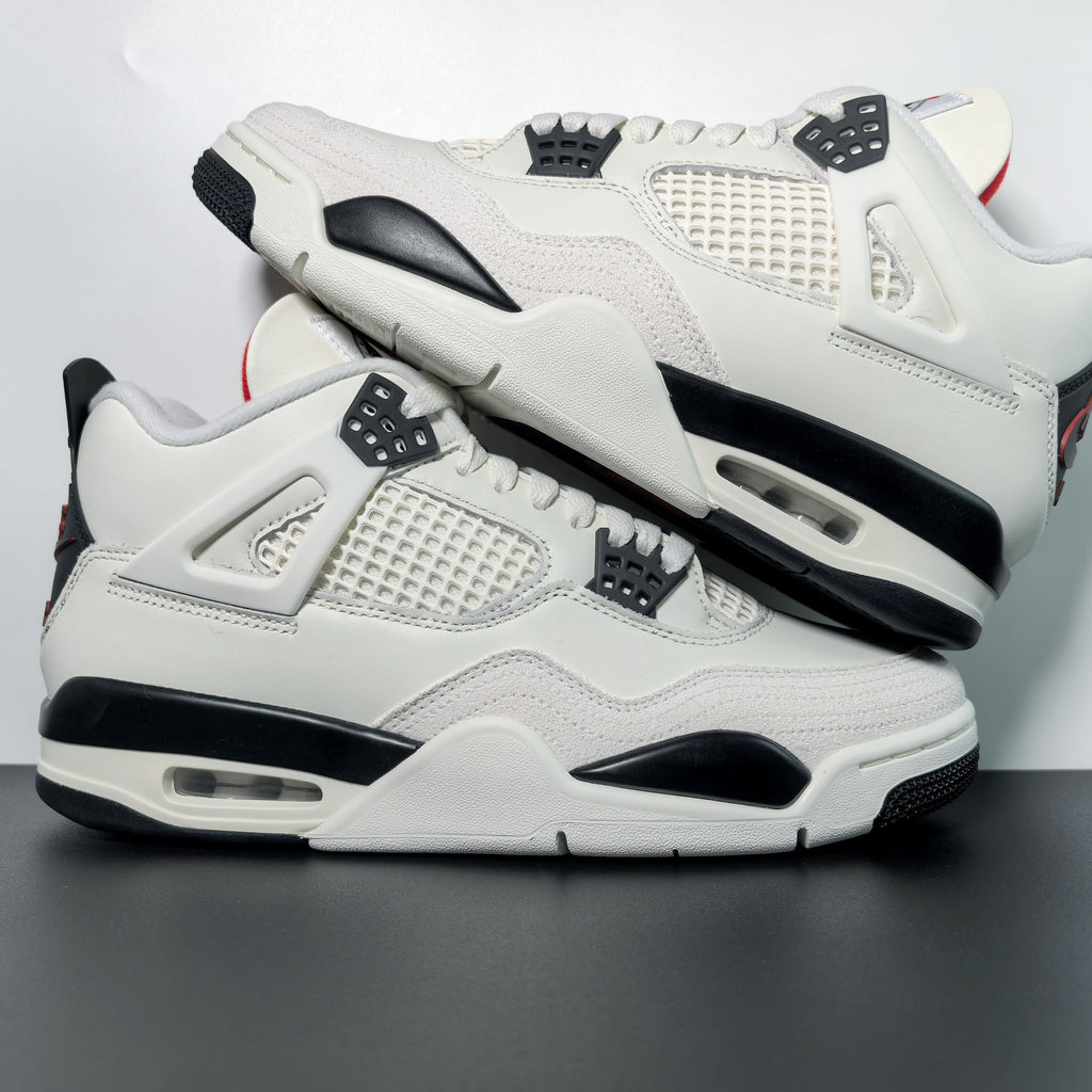 Nike Air Jordan 4 Retro OG "Flight Club"