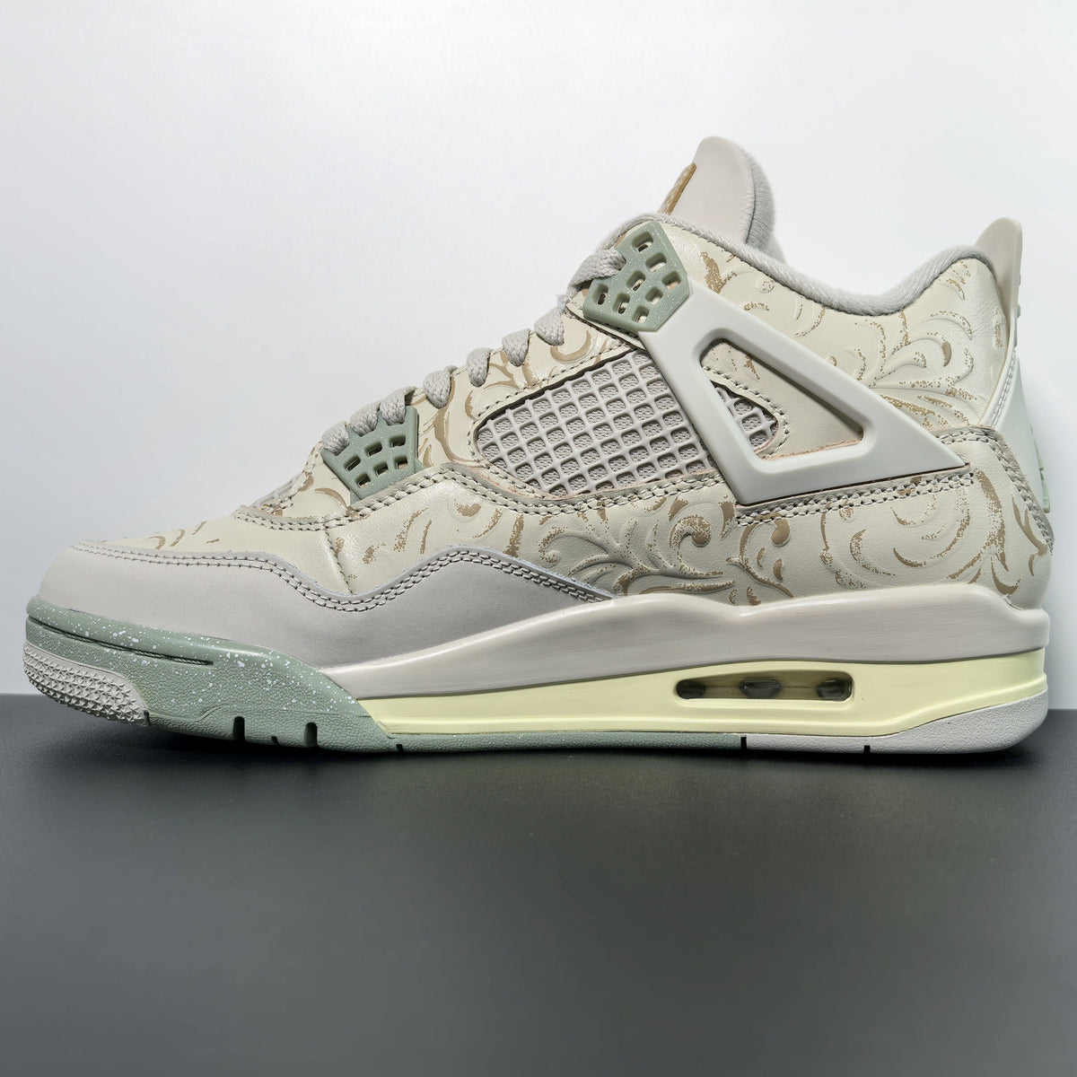 Nike Air Jordan 4 Retro SE "Somos Eternos"