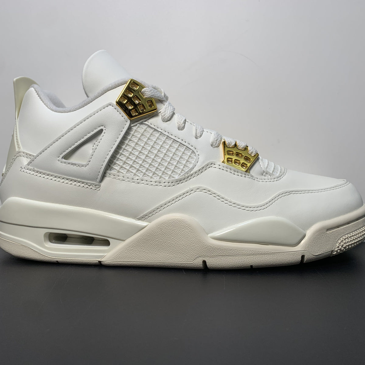 Nike Air Jordan 4 Retro 'Sail Metallic Gold'