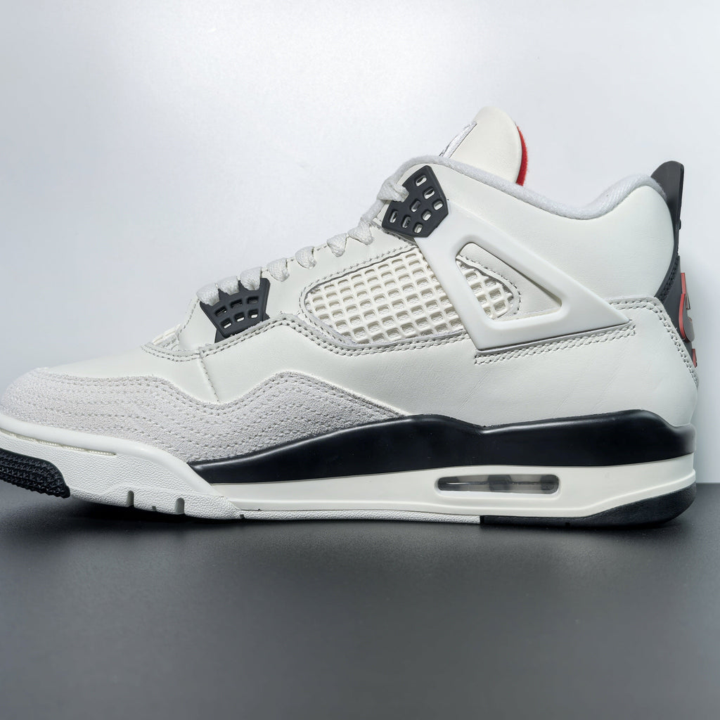 Nike Air Jordan 4 Retro OG "Flight Club"