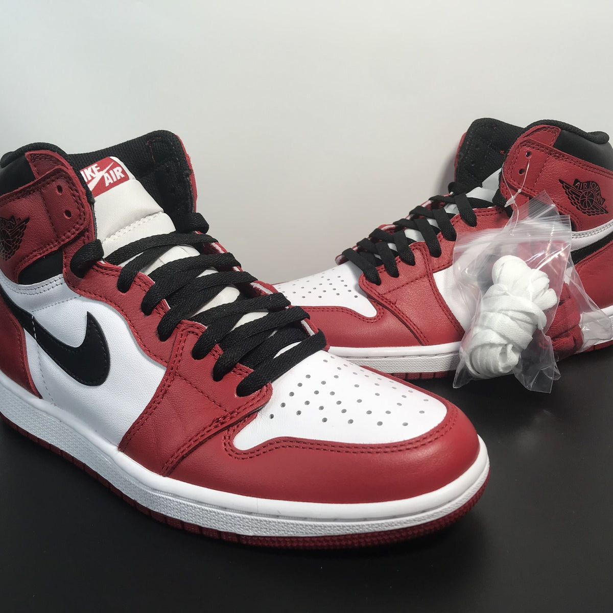 Air Jordan 1 Retro OG High “Chicago”