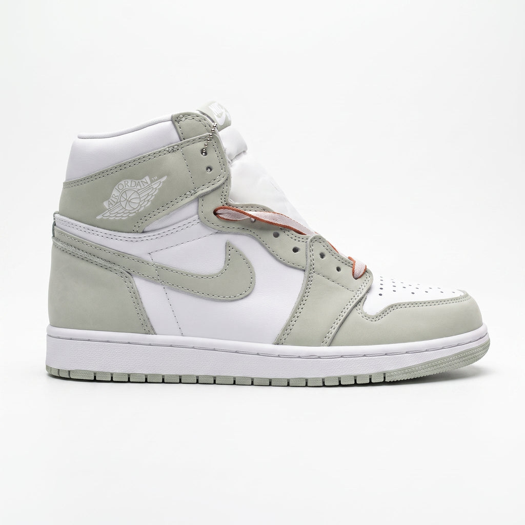 Air Jordan 1 Retro High OG“Seafoam”
