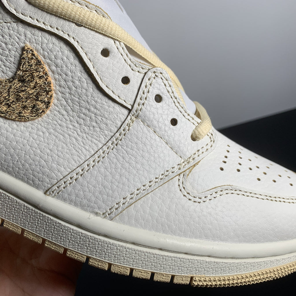 Air Jordan 1 -Vibrations Of Naija