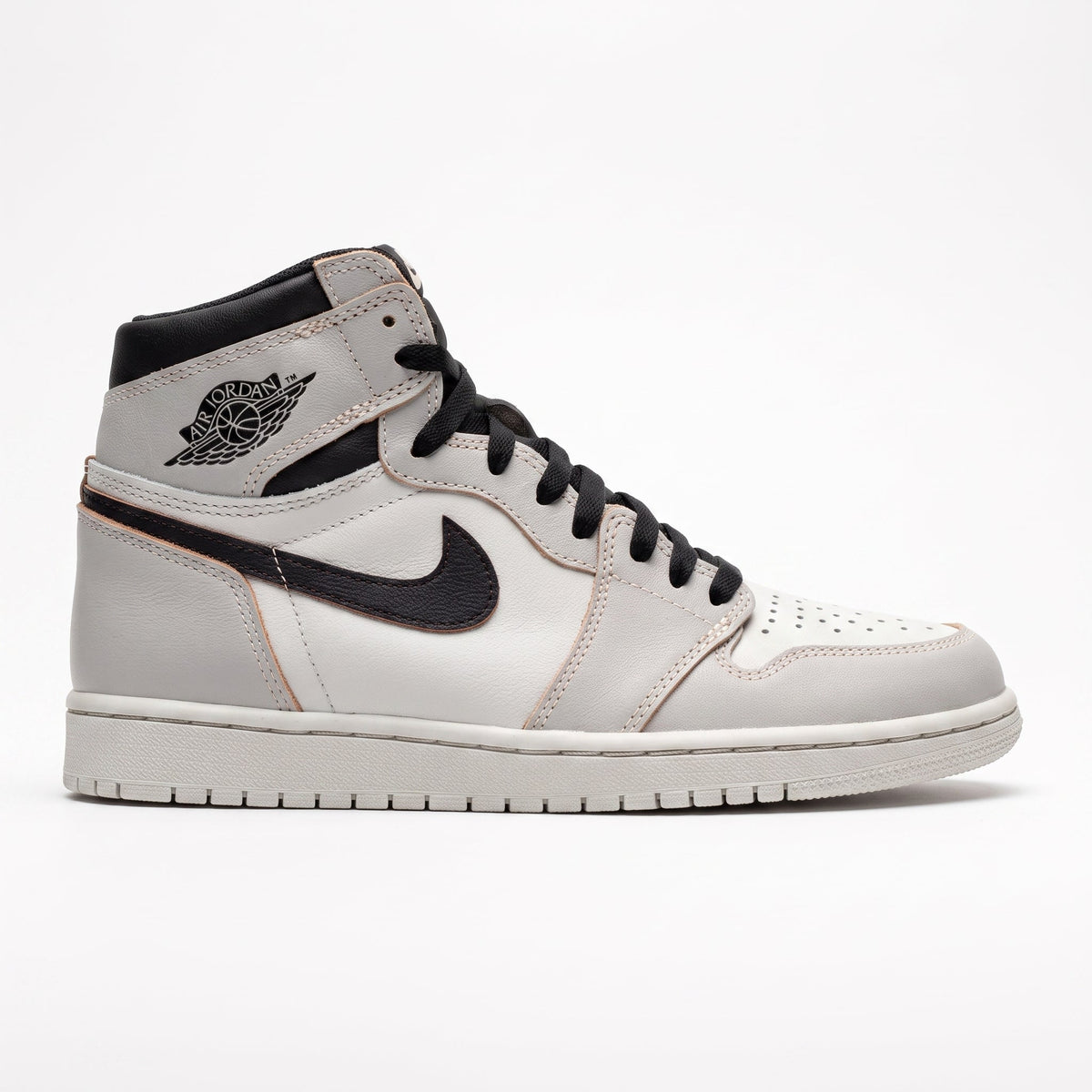 AJ1 x Nike Dunk SB，AJ1