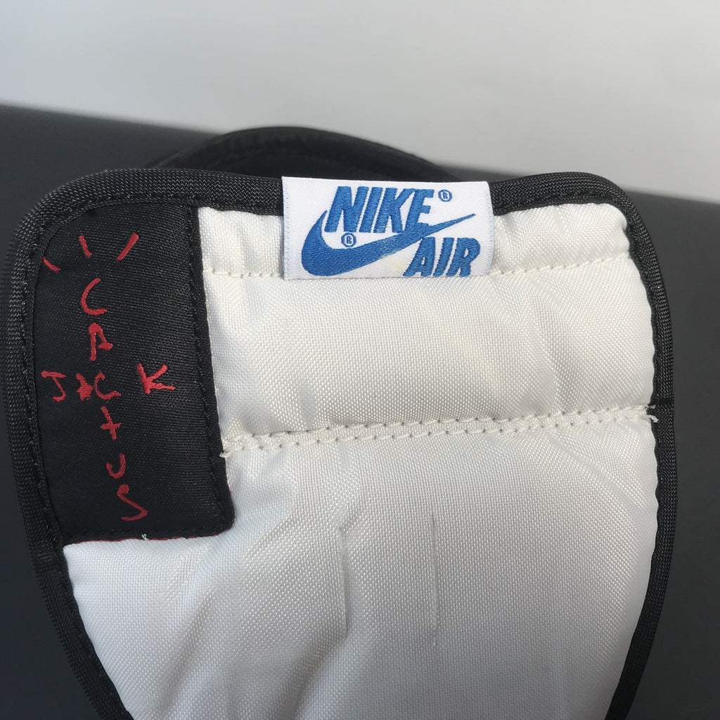 Nike Air Jordan 1 High OG SP AJ1