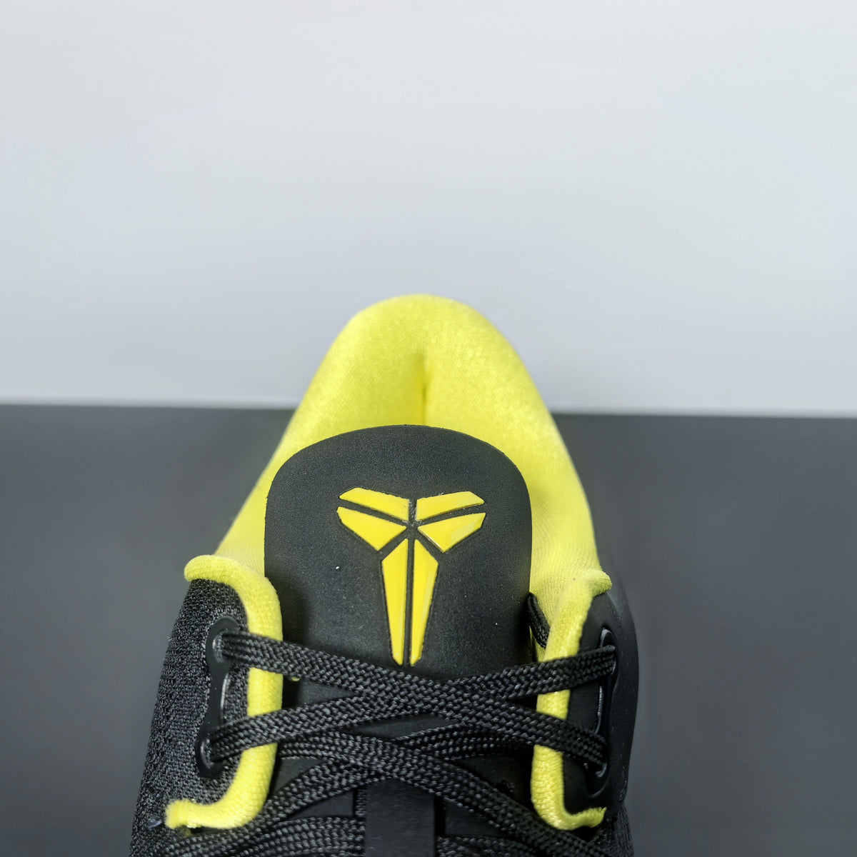 Nike Kobe 8 -OREGON DUCKS- PE PACK