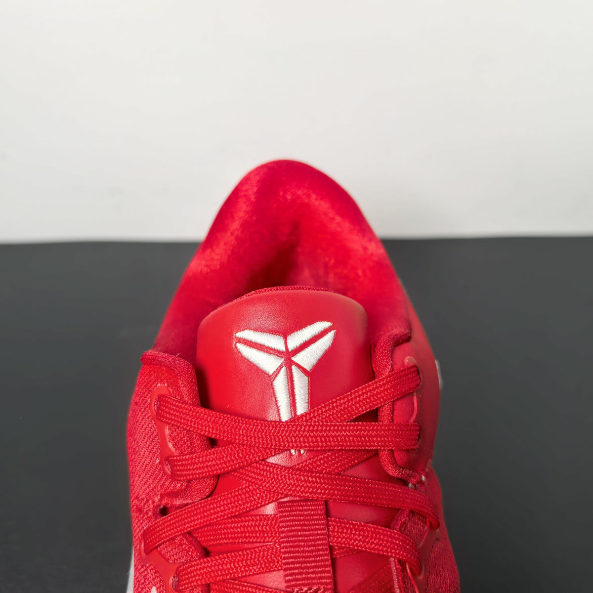 Nike Kobe 8 Protro -University Red-