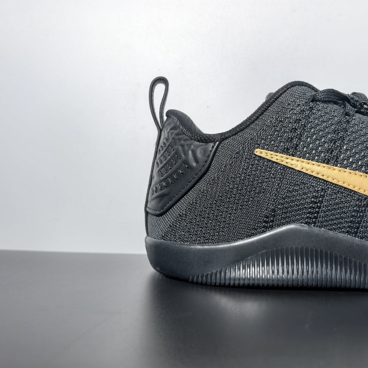 Nike Kobe 11 Elite Protro “Fade To Black”