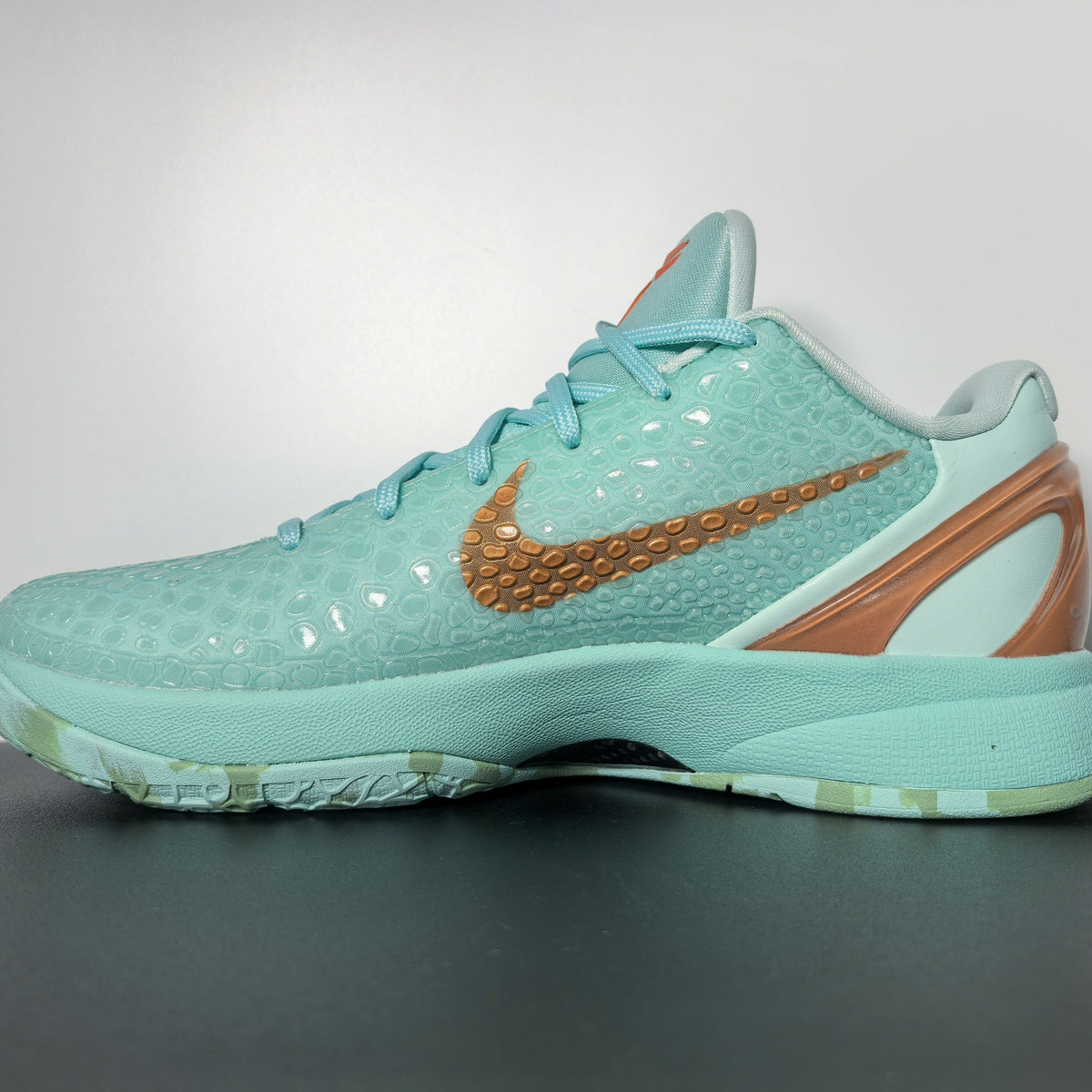 NK Zoom Kobe 6 Protro 