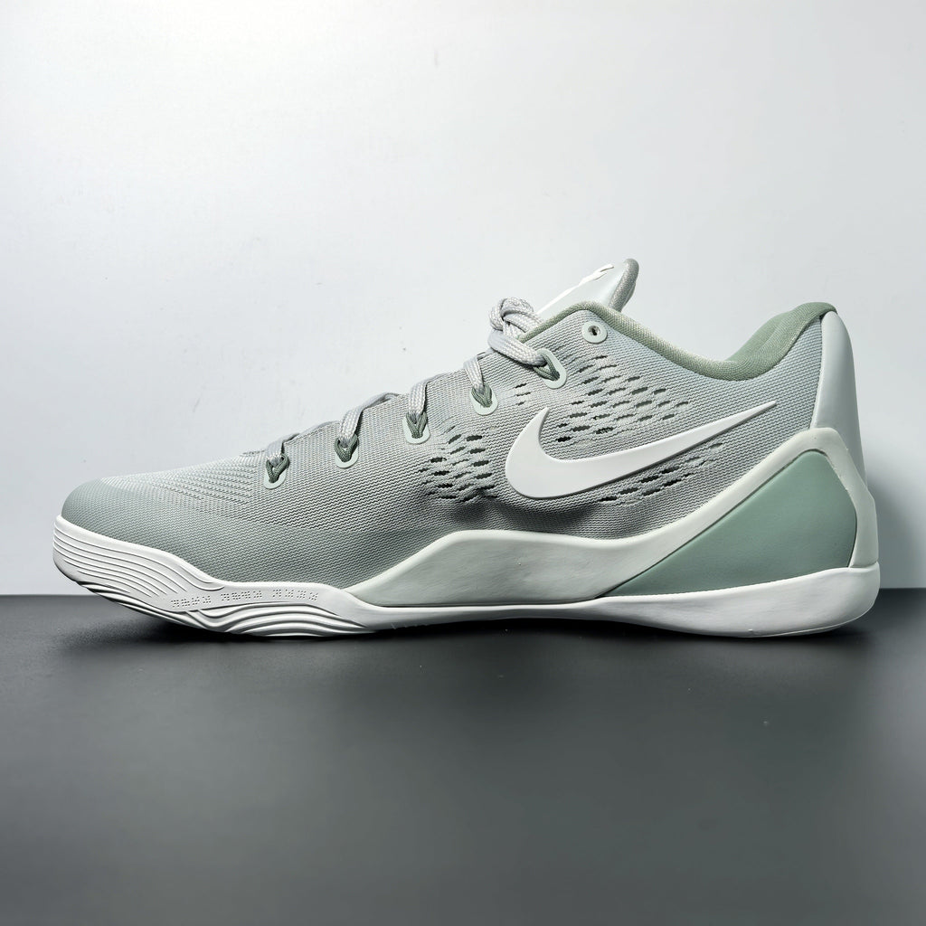 Nike Kobe 9 EM Protro 