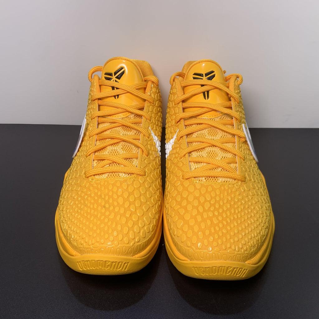 Off White x NK Zoom Kobe ZK5