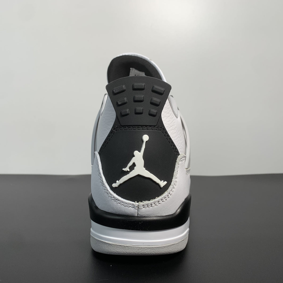 Air Jordan 4 Retro 'Military Black'