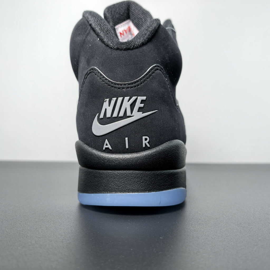 Air Jordan 5 Retro Og Mertallic Reimagined