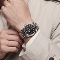 Adventure Automatic Men’s Watch With High-Legibility Dial And Smooth Bezel