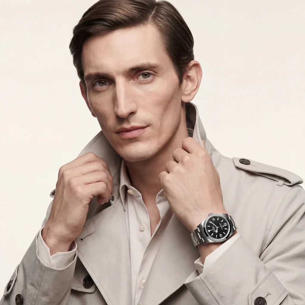 Adventure Automatic Men’s Watch With High-Legibility Dial And Smooth Bezel