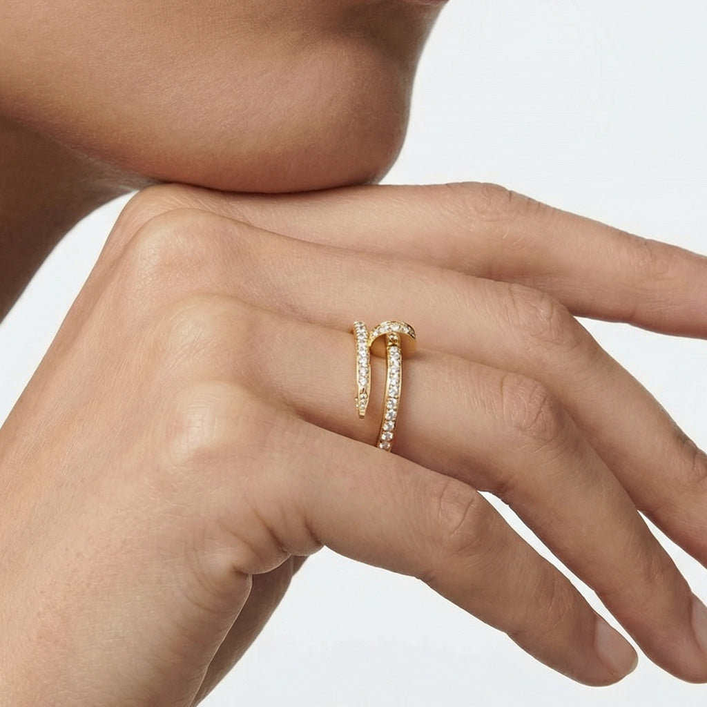 Clou Pavé Ring