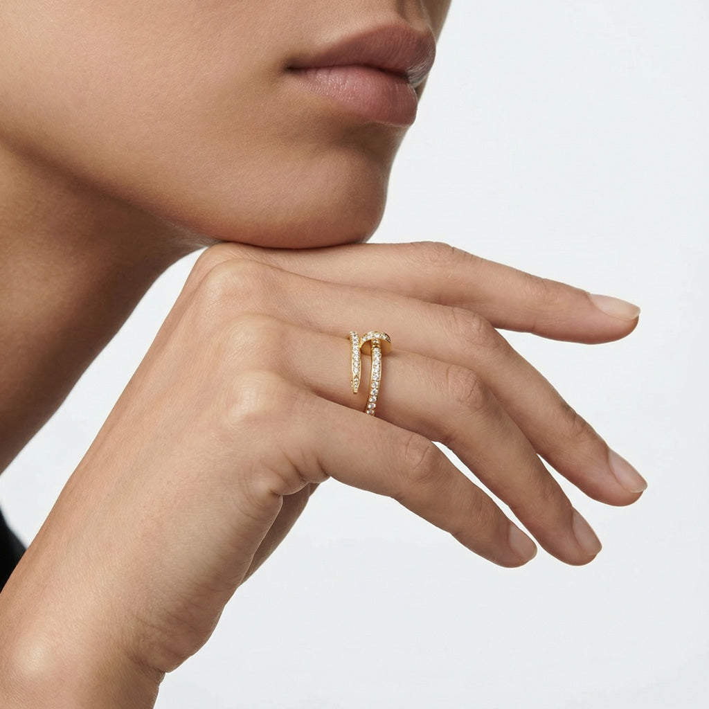 Clou Pavé Ring