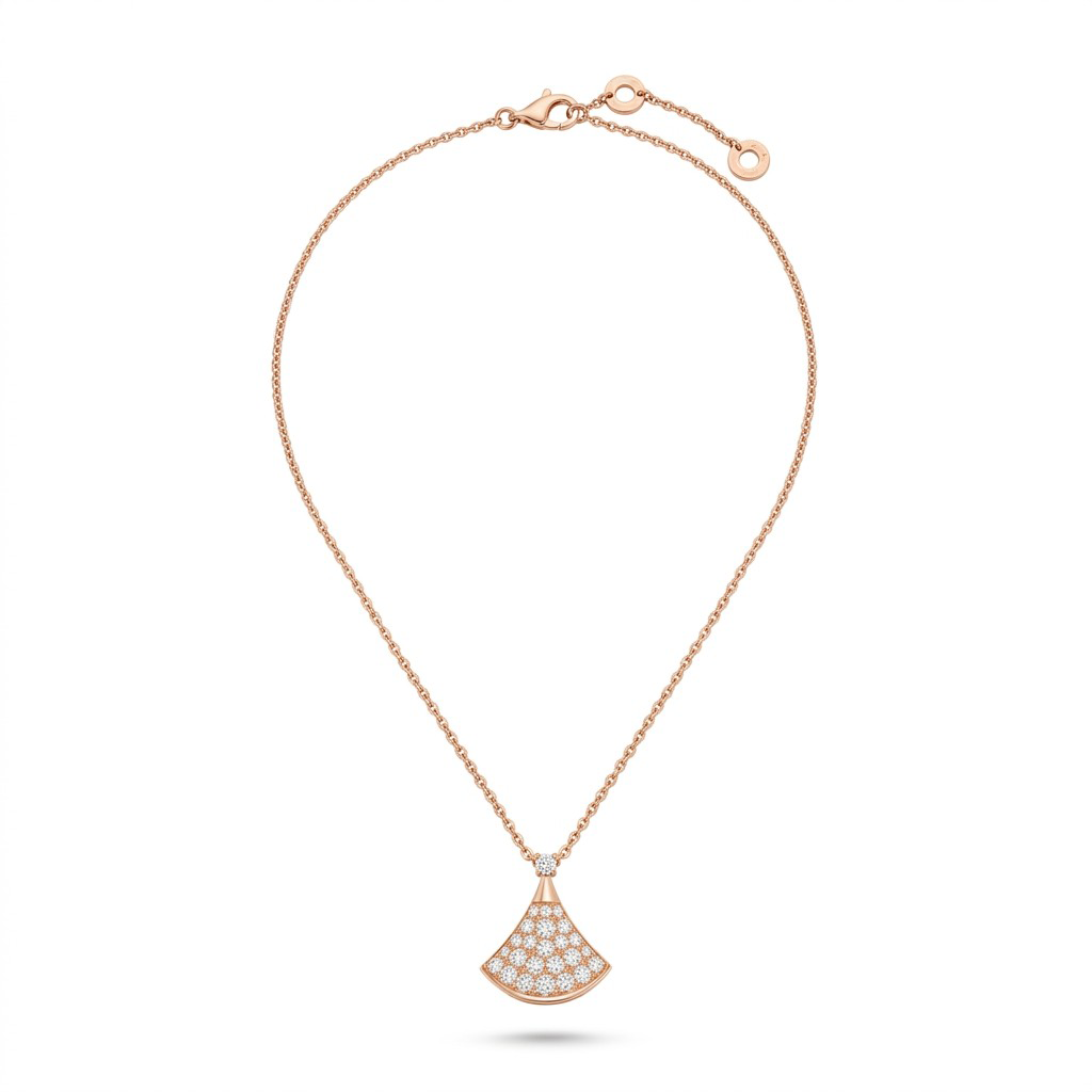 Divas' Dream Fan Pendant Necklace