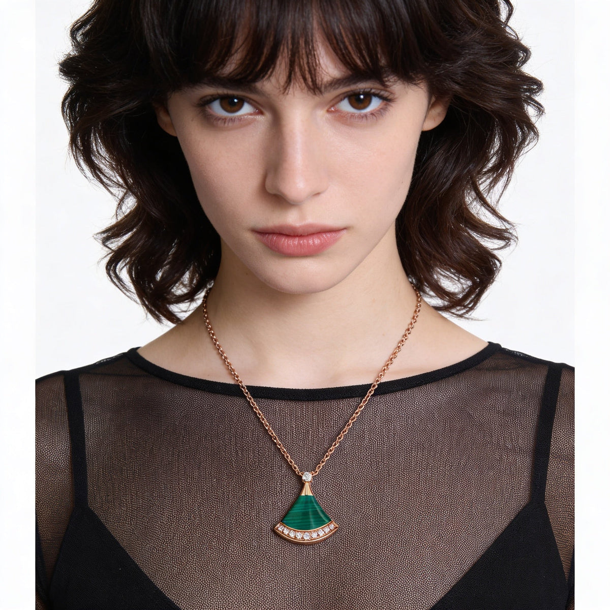Divas' Dream Green Arc Pendant Necklace