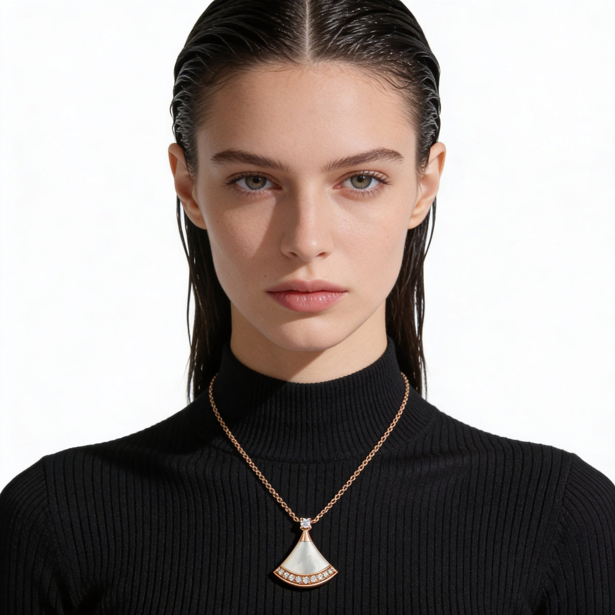 Divas' Dream White Fan Drop Necklace