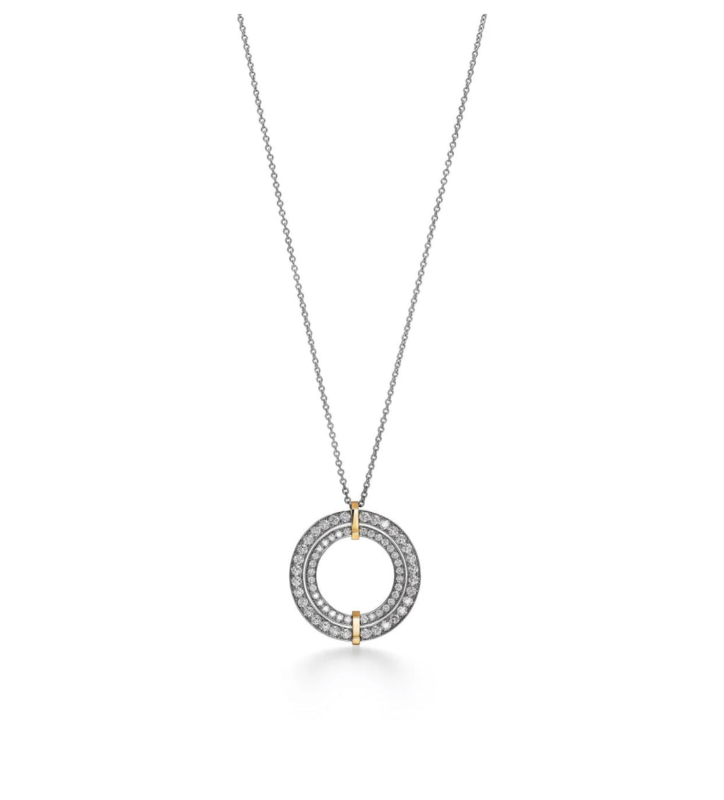 Edge Circle Pendant Necklace