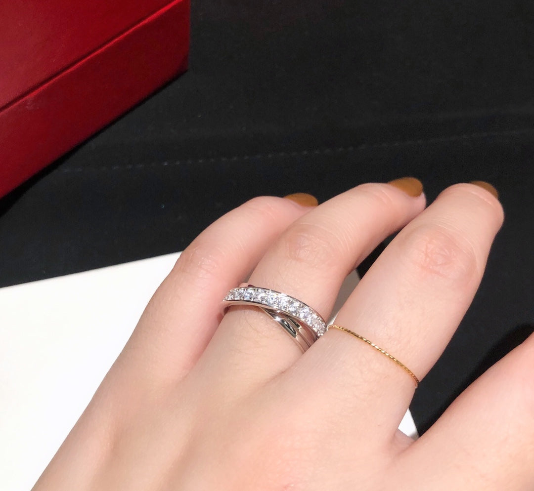 Etincelle Crossover Ring
