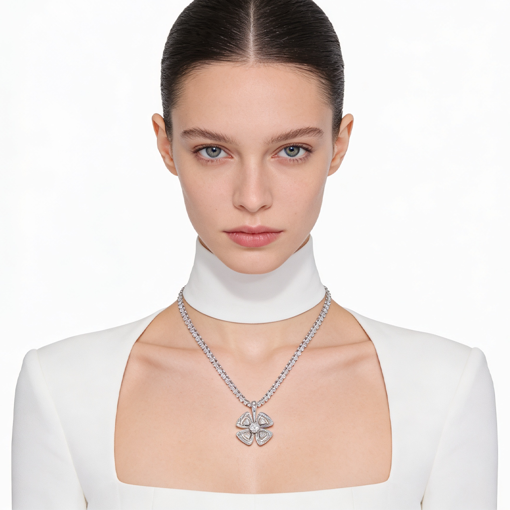 Fiorever Clover Bloom Pendant Necklace