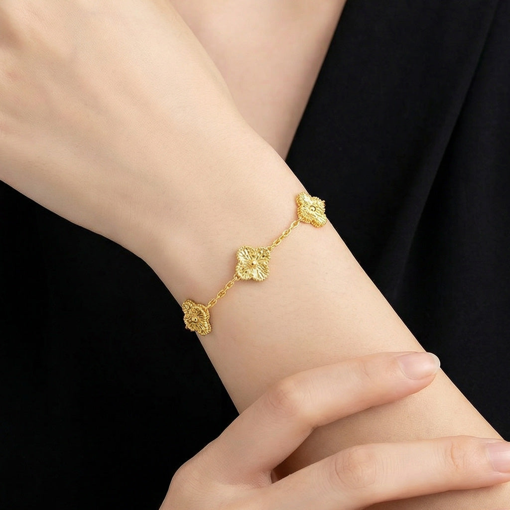 Five Motifs Clover Bracelet