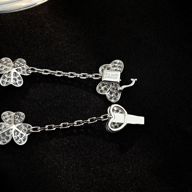 Frivole 5 Flowers Clover Bracelet