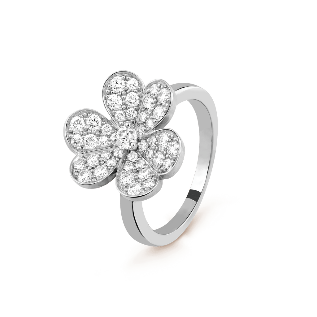 Frivole Flower Ring
