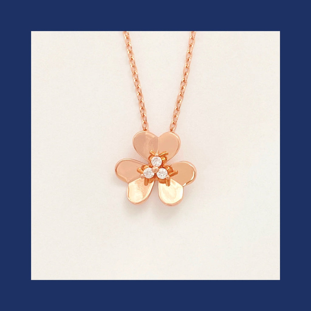 Frivole Large Necklace