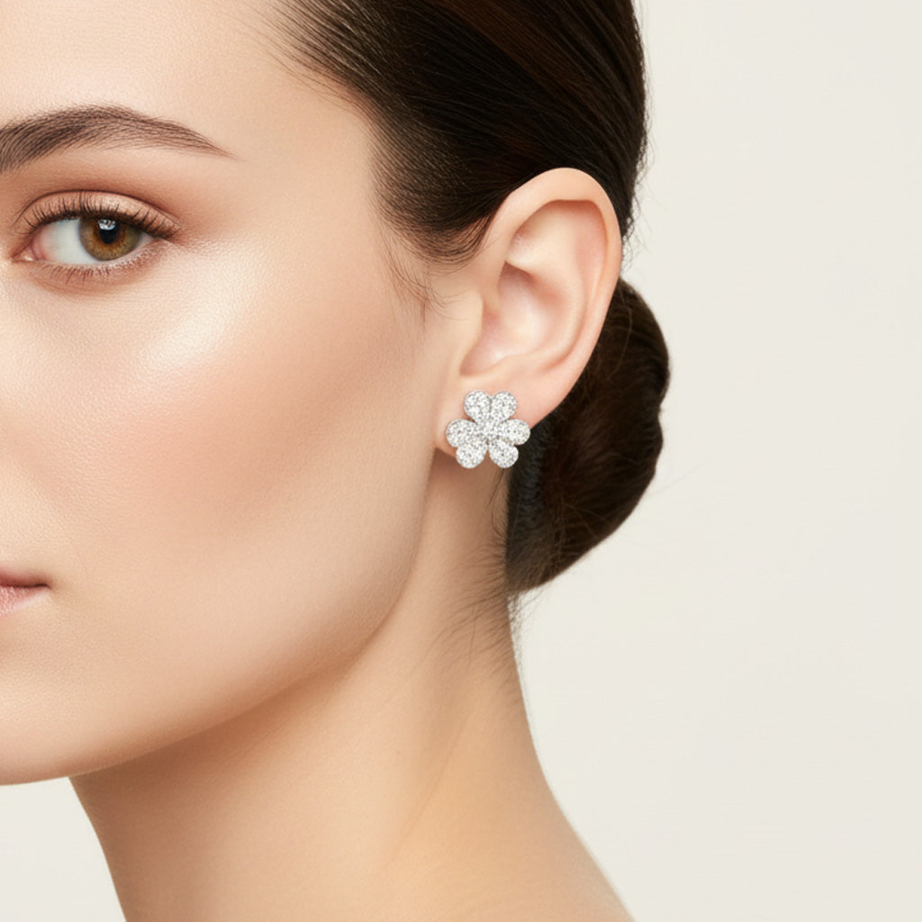 Frivole Small Flower Earrings