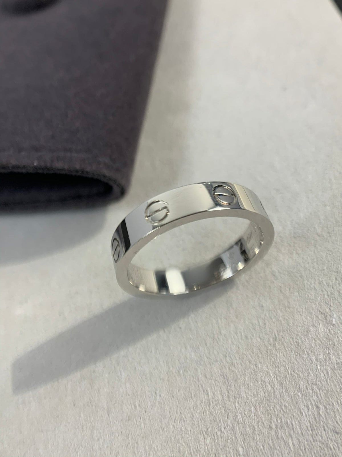 Love Classic Ring