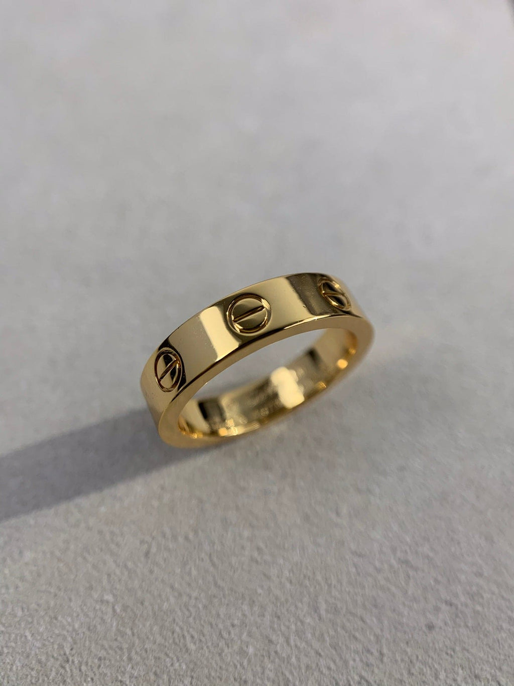 Love Classic Ring