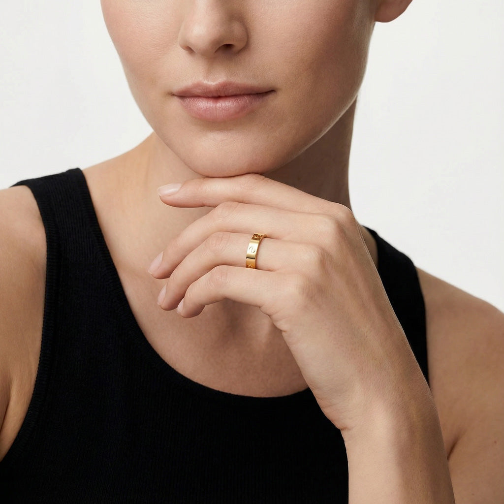 Love Classic Ring