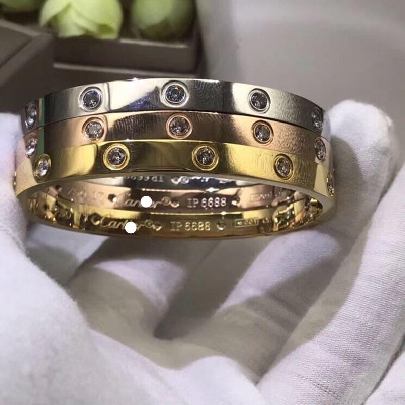 Classic 10 Diamonds Love Bracelet
