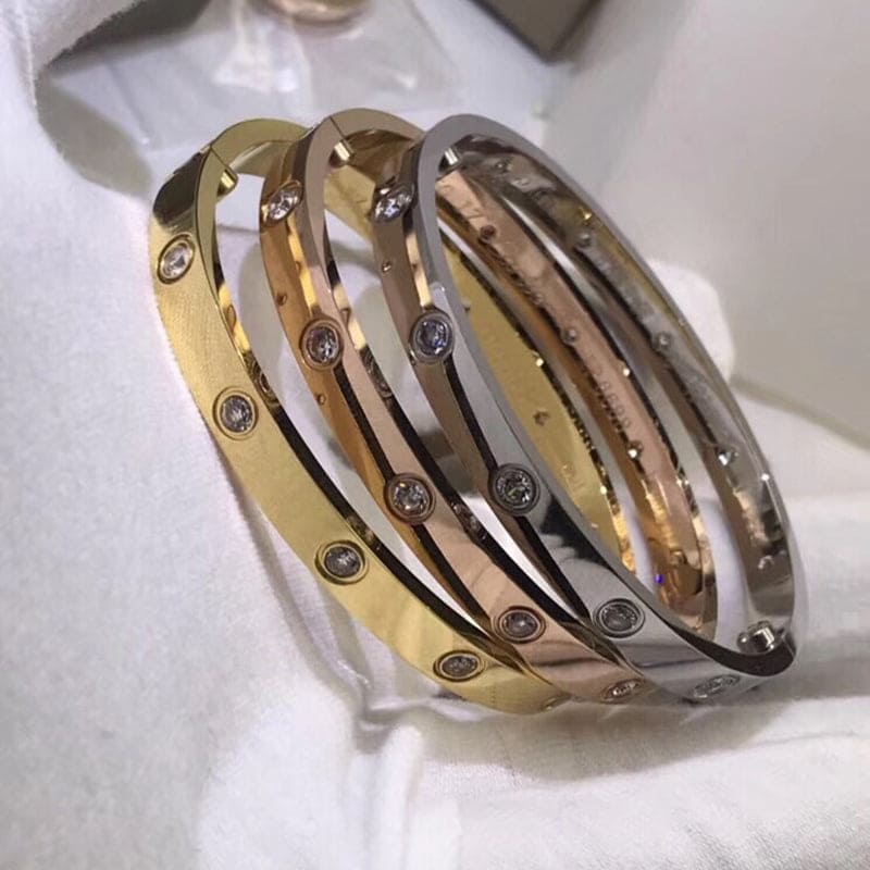 Classic 10 Diamonds Love Bracelet