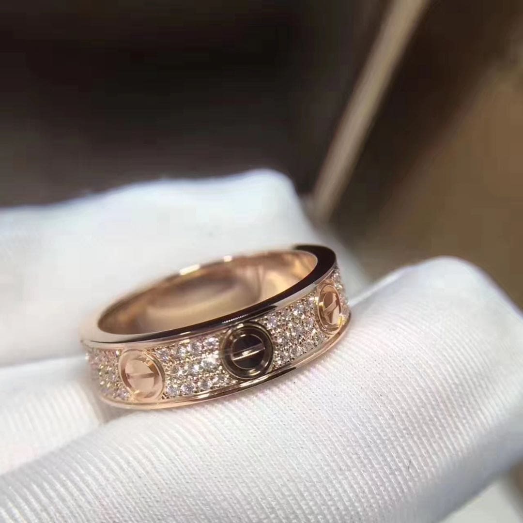 Love Pavé Band Ring
