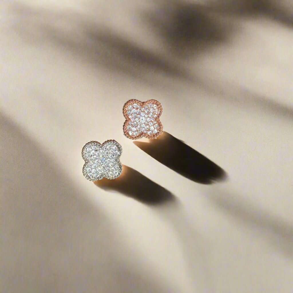 Magic Alhambra Clover Ring