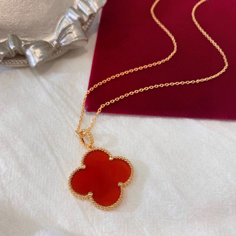Magic Alhambra One Motif Carnelian Clover Necklace