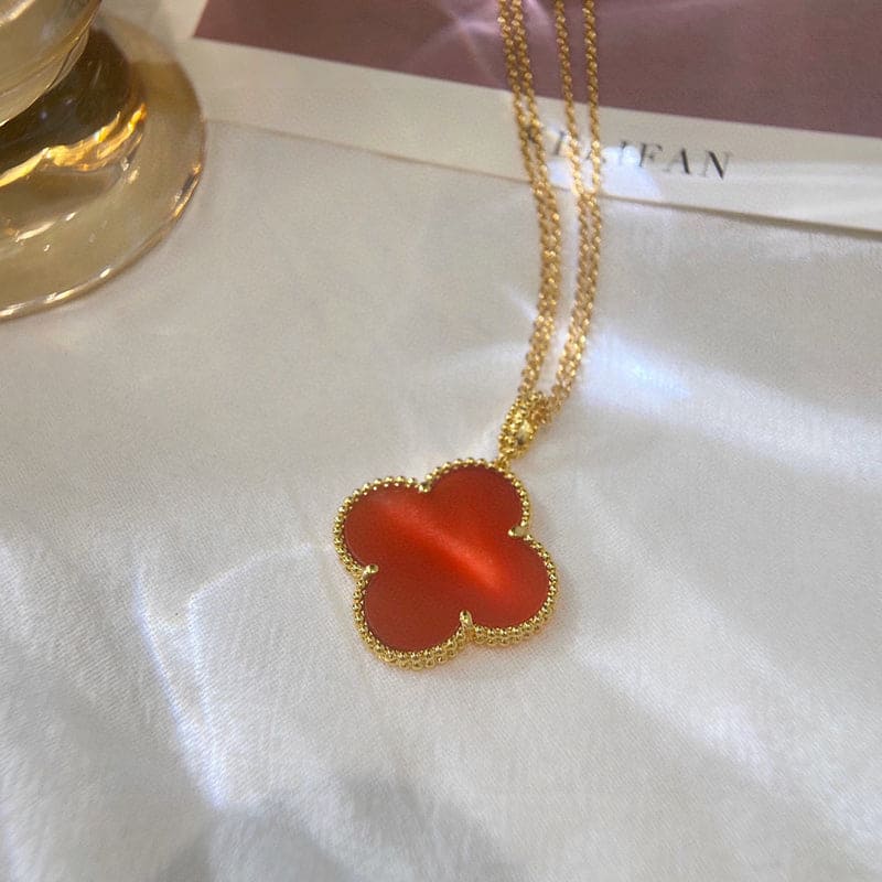 Magic Alhambra One Motif Carnelian Clover Necklace