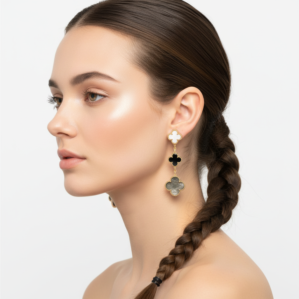 Magic Alhambra Three Pearls Motifs Earrings