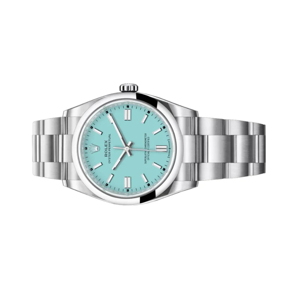 Oyster Perpetual Men’s Watch With Clean Dial And Smooth Bezel