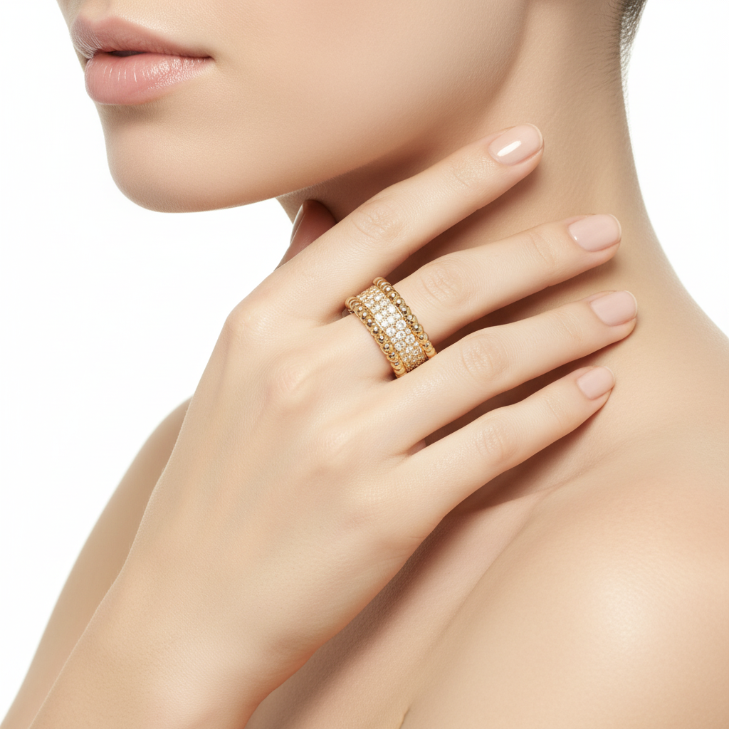 Perlée Row Ring