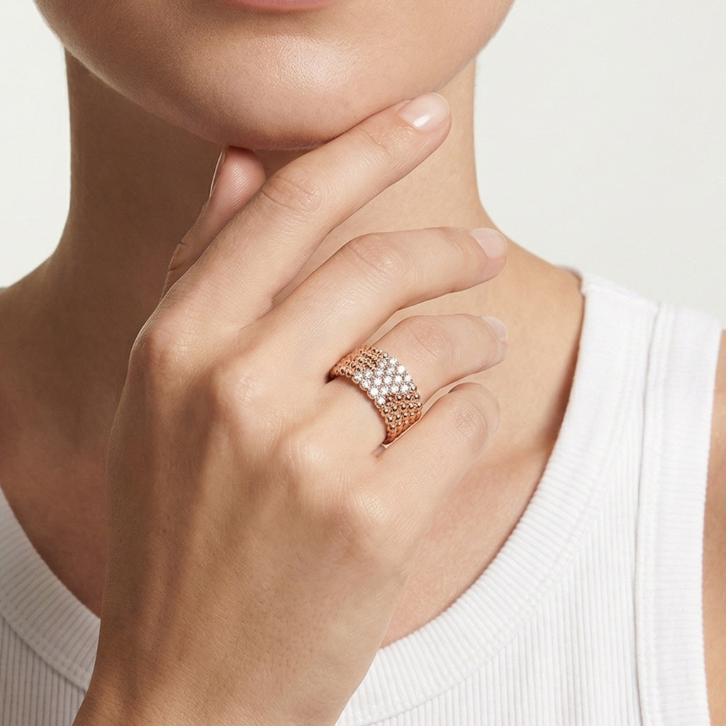 Perlée Five Row Pavé Ring