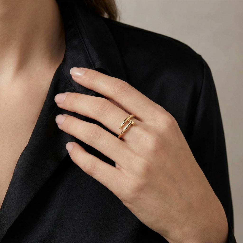 Sculpted Nail Design Ring