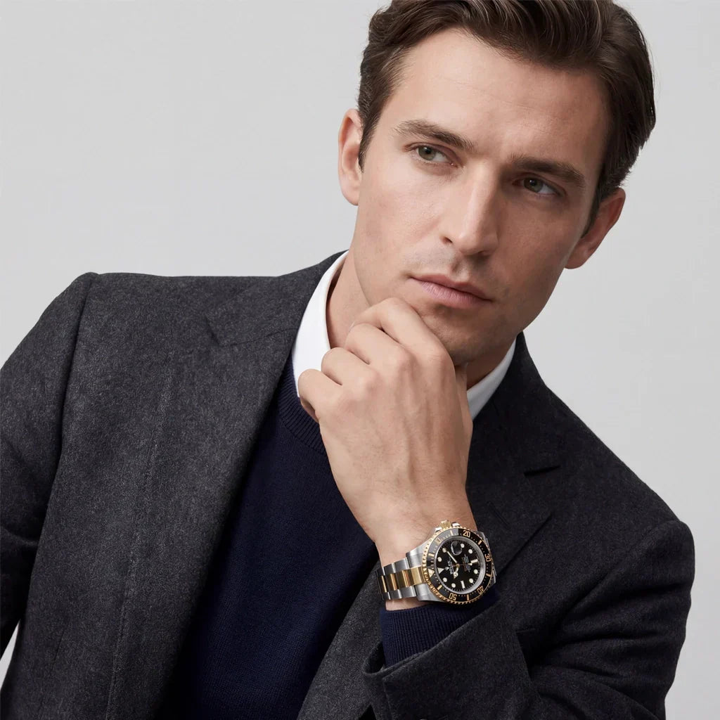 Sea-dweller Black Dial Mens Watch