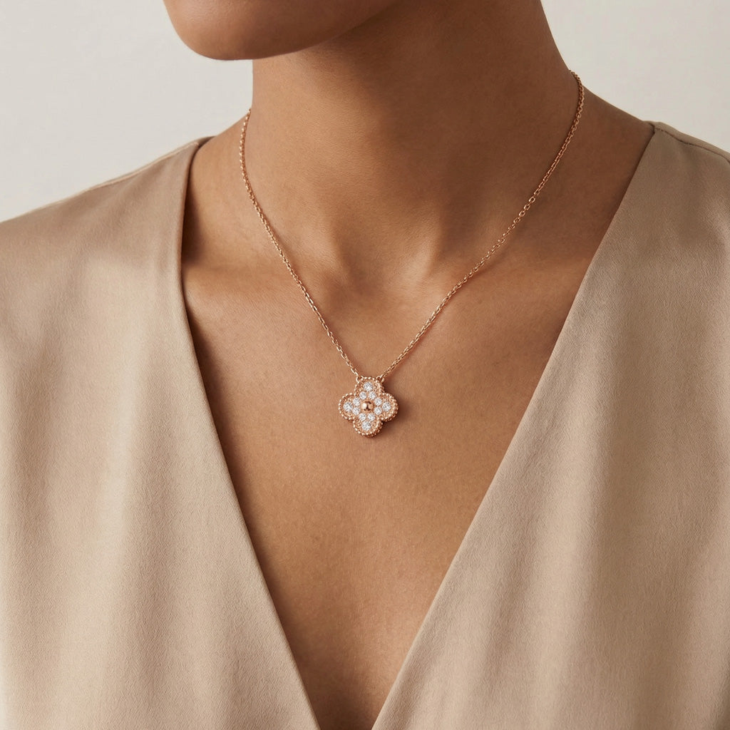 Sweet Alhambra Necklace